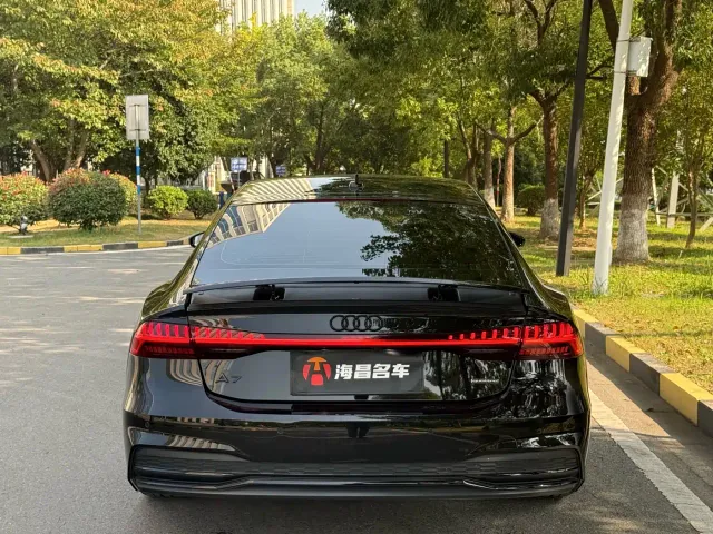 Audi A7 — Фото автомобиля 5