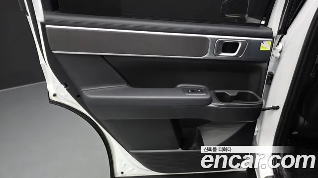Hyundai Santafe Santa Fe (MX5) Бензин 2.5T 2WD — Фото автомобиля 8