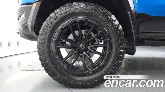 Dodge Ram — Фото автомобиля 5