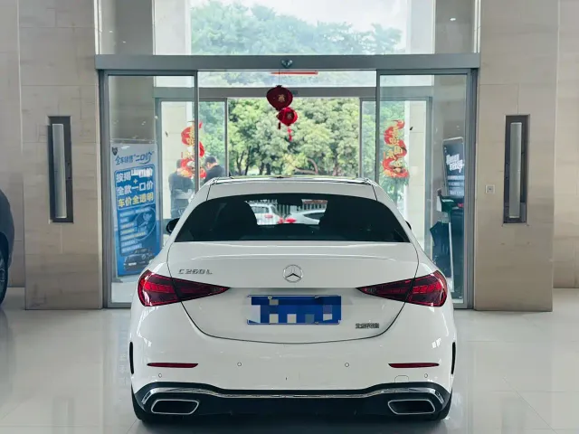 Mercedes-Benz C-Class — Фото автомобиля 9