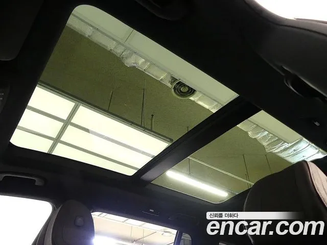 Mercedes-Benz GLS-Class — Фото автомобиля 15