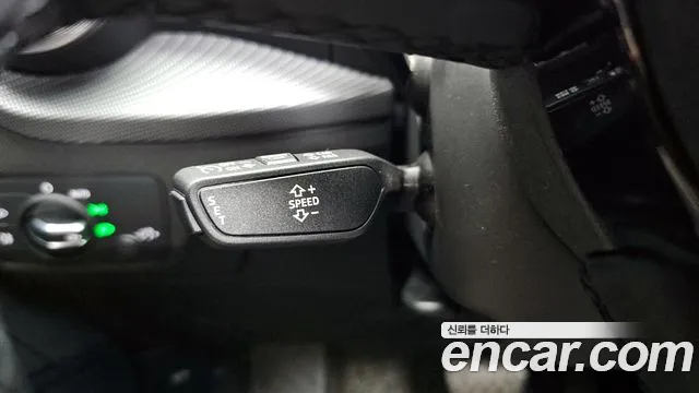 Audi Q2 35 TDI Premium — Фото автомобиля 17