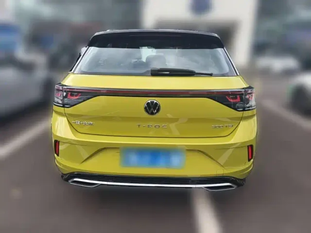 Volkswagen T-Roc — Фото автомобиля 7