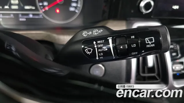 Kia Sorento Sorento 4-е поколение Бензин 2.5T 2WD — Фото автомобиля 19