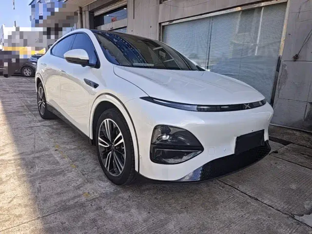 Xpeng G6 — Фото автомобиля 3