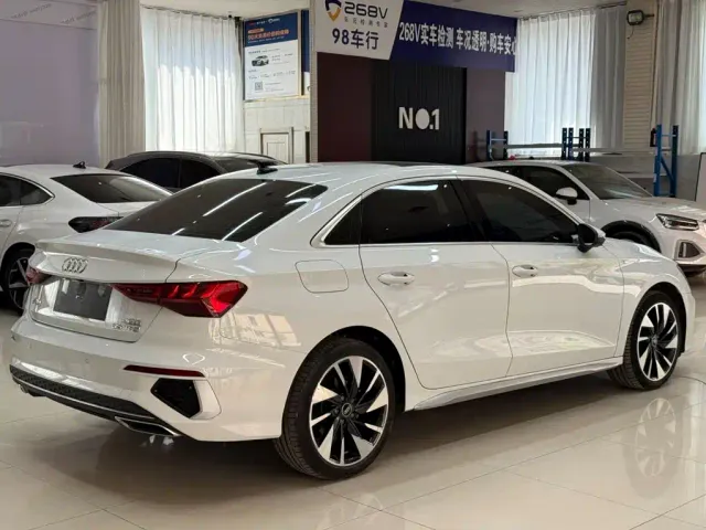 Audi A3 — Фото автомобиля 4