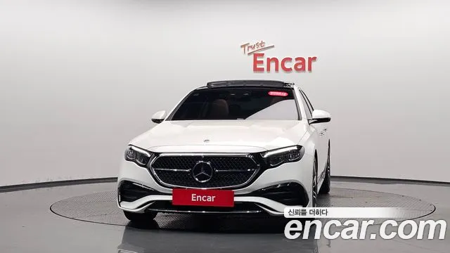 Mercedes-Benz E-Class W214 — Фото автомобиля 2