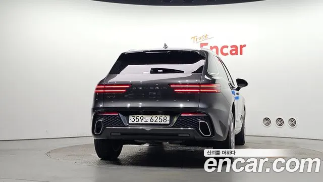 Genesis GV70 — Фото автомобиля 4