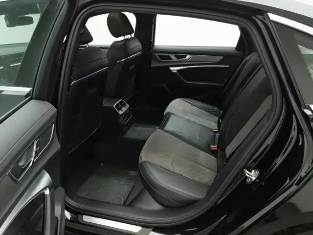 Audi A6L — Фото автомобиля 15