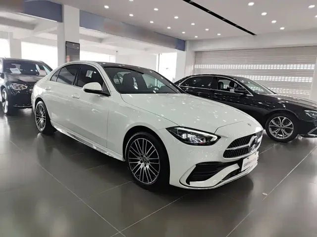 Mercedes-Benz C-Class — Фото автомобиля 23