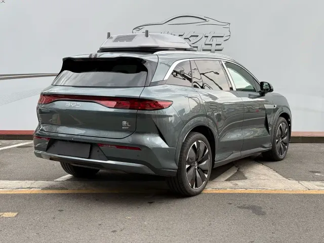 BYD Tang L — Фото автомобиля 6