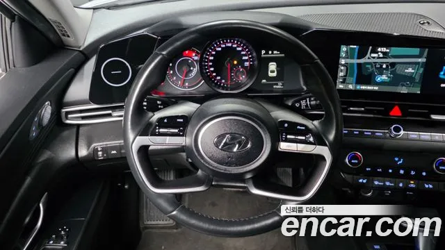 Hyundai AVANTE Avante (CN7) — Фото автомобиля 13
