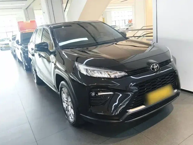 Toyota Wildlander — Фото автомобиля 3