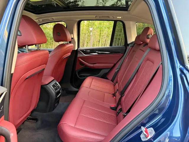 BMW X3 — Фото автомобиля 10