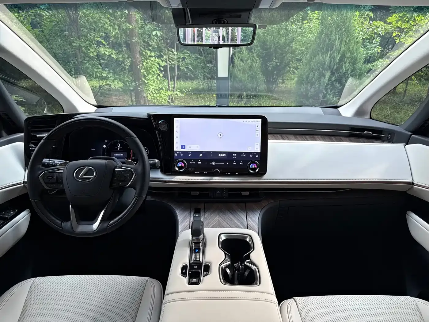 Lexus Lexus LM 2025 Model 500h Four-Seater Imperial Edition — Фото автомобиля 12