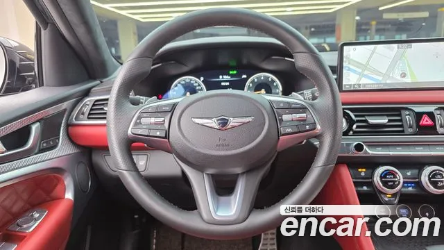 Genesis G70 — Фото автомобиля 13