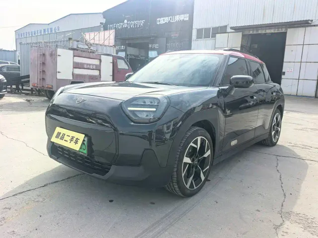 Фотография автомобиля — MINI Electric MINI ACEMAN