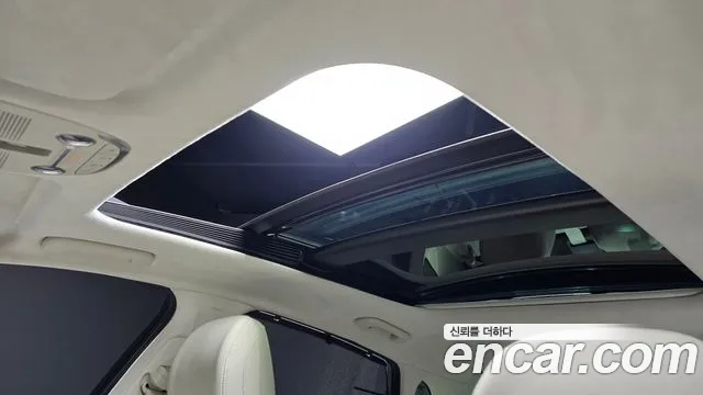 Hyundai Grandeur Grandeur (New) Hybrid — Фото автомобиля 17