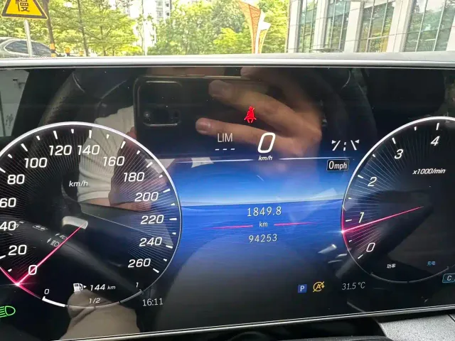Mercedes-Benz GLC-Class — Фото автомобиля 11