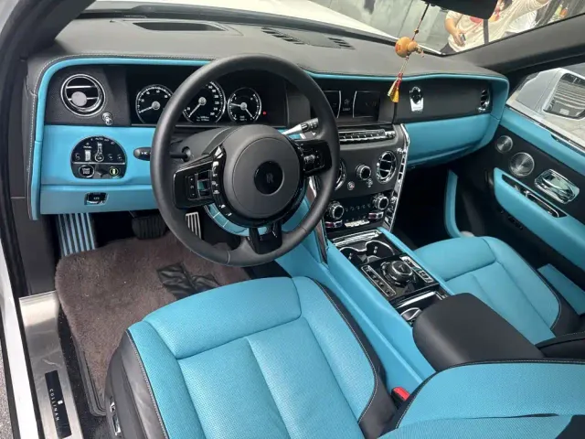 Rolls-Royce Cullinan — Фото автомобиля 4