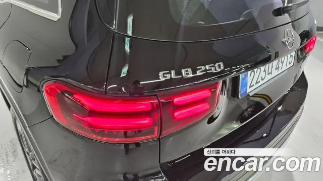 Mercedes-Benz GLB-Class X247 — Фото автомобиля 13