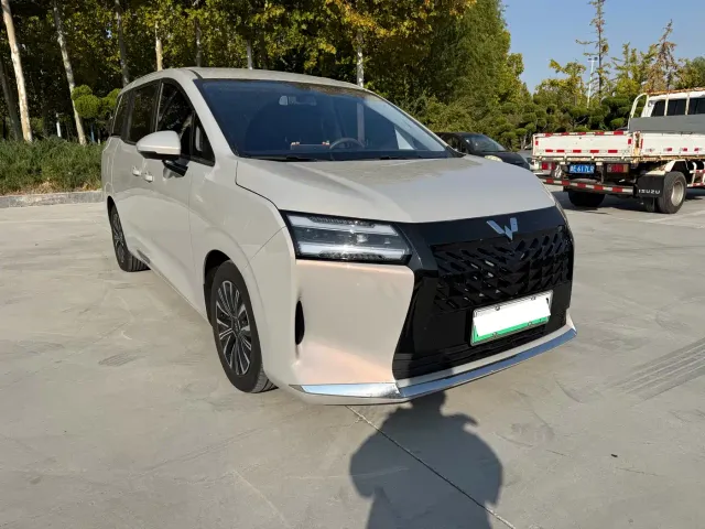 Wuling Starlight 730 — Фото автомобиля 3
