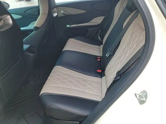 BYD Dolphin — Фото автомобиля 16
