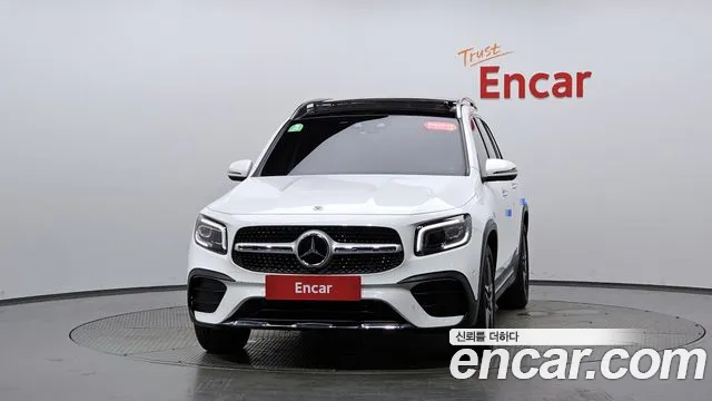 Mercedes-Benz GLB-Class — Фото автомобиля 3