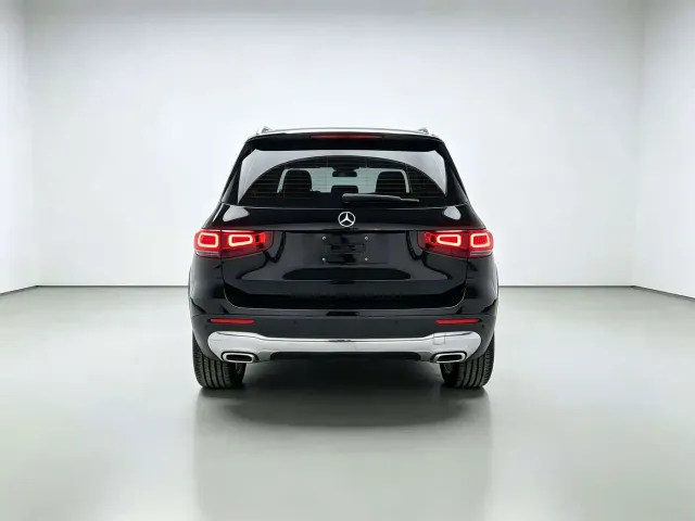 Mercedes-Benz GLB-Class — Фото автомобиля 10