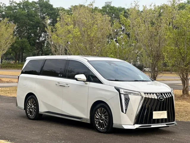 GAC Trumpchi M8 — Фото автомобиля 3