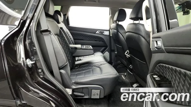 KG_Mobility_Ssangyong Rexton All Rexton Дизель 2.2 4WD — Фото автомобиля 12
