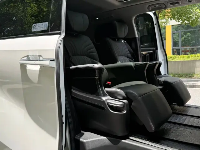 GAC Trumpchi M8 — Фото автомобиля 8