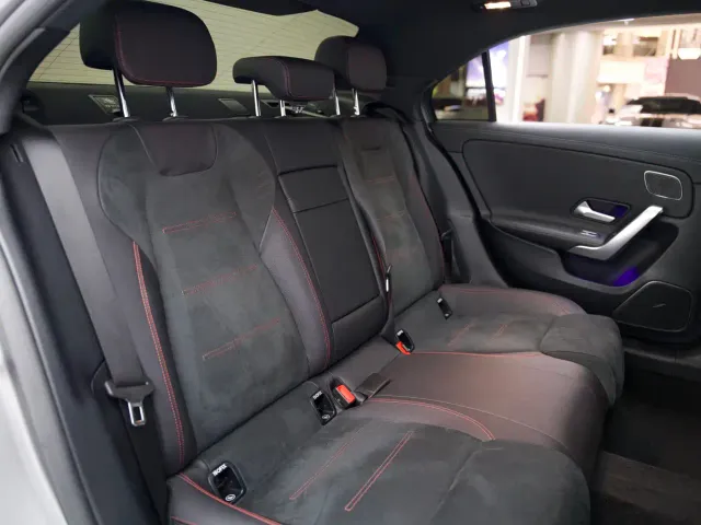 Mercedes-Benz A-Class AMG — Фото автомобиля 10