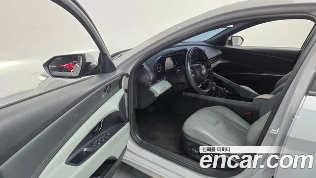 Hyundai Avante — Фото автомобиля 15