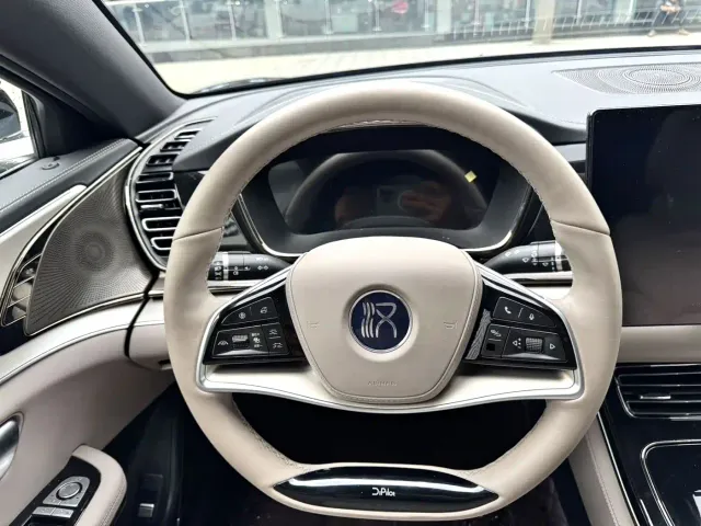 BYD Han — Фото автомобиля 5