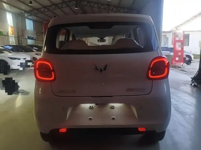Wuling Hongguang Mini EV — Фото автомобиля 5