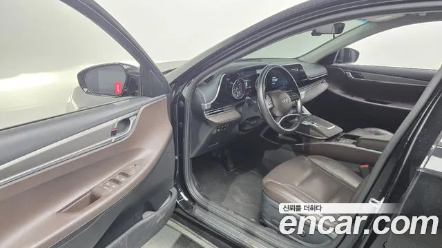 Hyundai Grandeur Grandeur (New) — Фото автомобиля 10