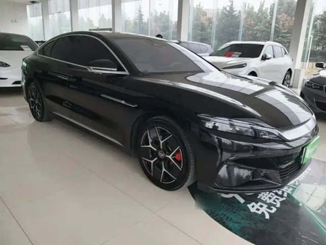 BYD Han — Фото автомобиля 3