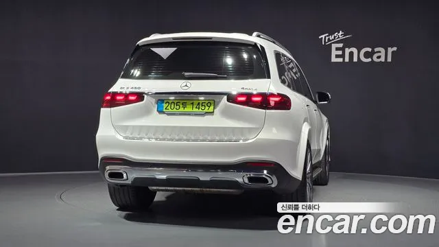 Mercedes-Benz GLS-Class — Фото автомобиля 3