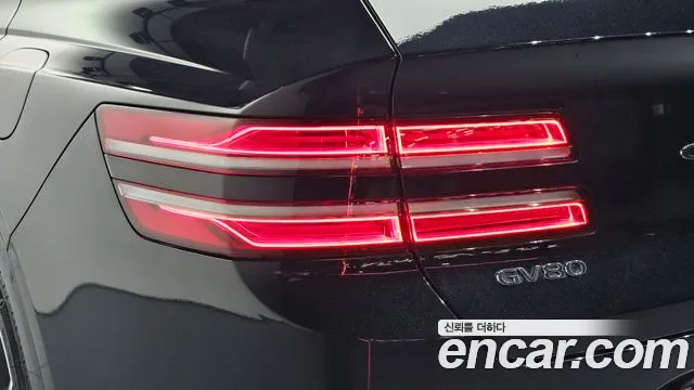 Genesis GV80 — Фото автомобиля 8