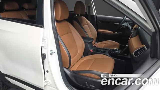 Kia Seltos Бензин 1.6 турбо 2WD — Фото автомобиля 24