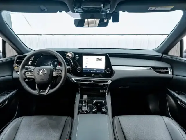 Lexus RX — Фото автомобиля 16