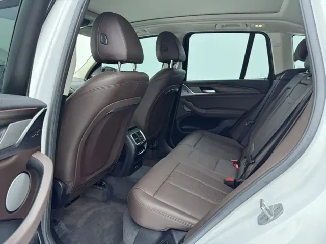 BMW X3 — Фото автомобиля 14