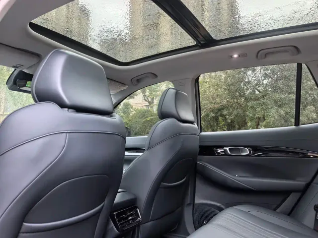 Geely Galaxy E5 — Фото автомобиля 9