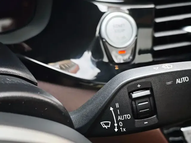 BMW 5 Series — Фото автомобиля 18