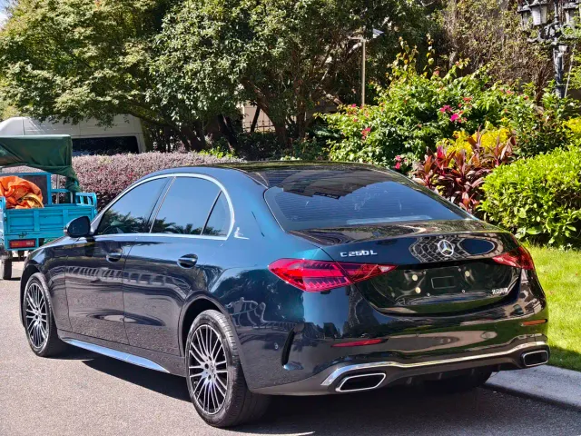 Mercedes-Benz C-Class — Фото автомобиля 5