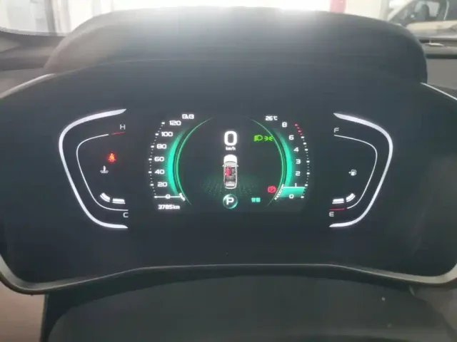 Geely Binyue — Фото автомобиля 11