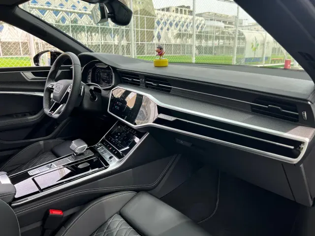 Audi A7 — Фото автомобиля 11
