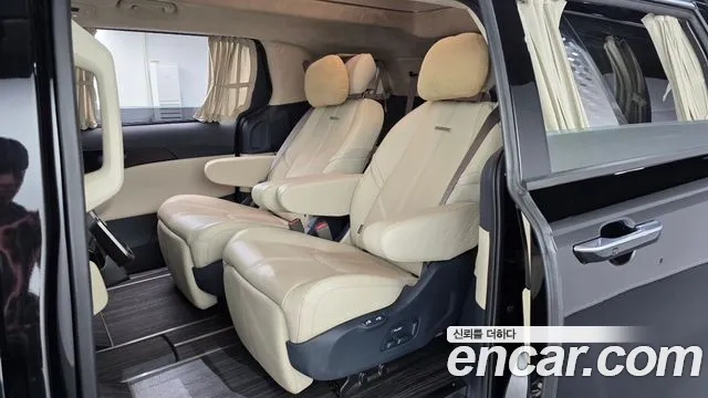 Kia Carnival 4th Gen — Фото автомобиля 12