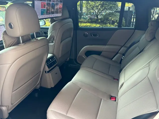 Li Auto i6 — Фото автомобиля 9